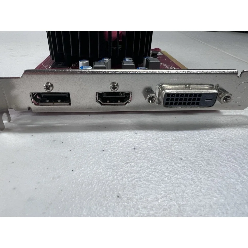 Dell AMD Radeon RX 560 2GB GDDR5 PCI Express 3.0 x16 Graphics Card 019XDP